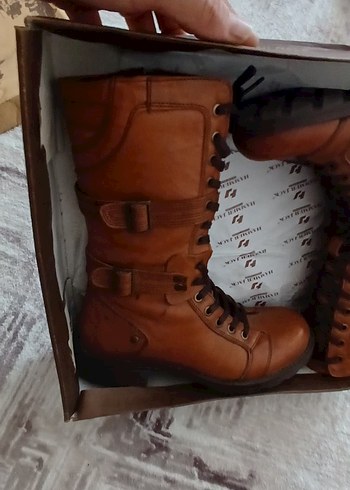 Toka Detaylı Kahverengi Deri Biker Bot - Görsel 2