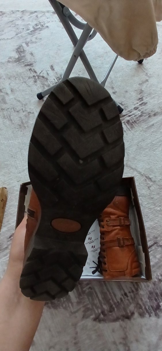 Toka Detaylı Kahverengi Deri Biker Bot - Görsel 4