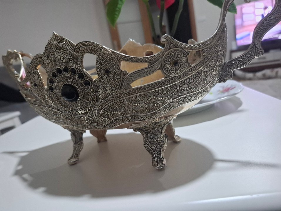 Altın Renkli Koyu Kesme Takımı Tutucu - Görsel 2