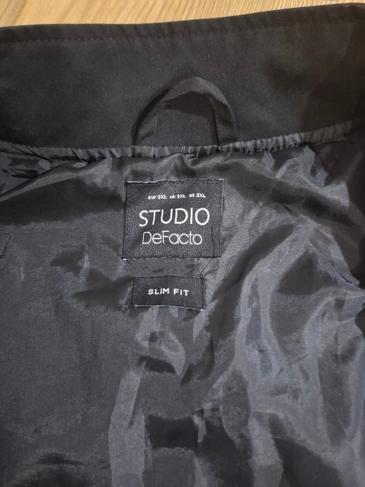 Siyah Kadın Fermuarlı Spor Ceket - Görsel 3