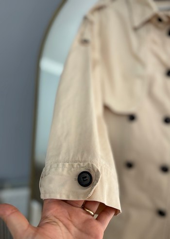 Bej Düğmeli Kadın Trençkot - Görsel 4