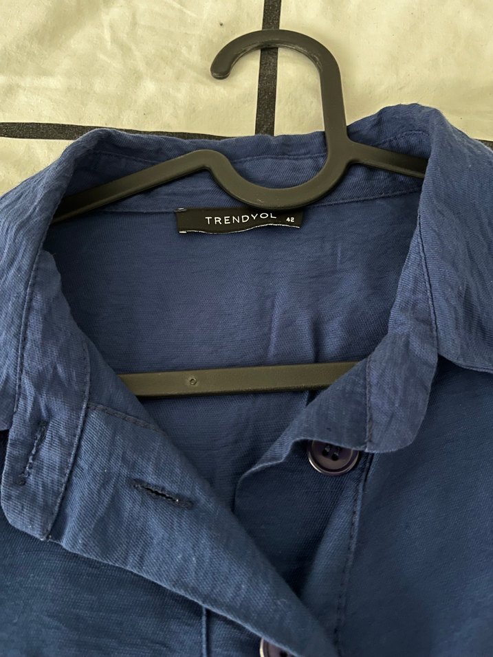 Düğmeli Lacivert Kadın Gömlek - Görsel 4