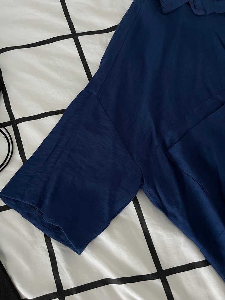 Düğmeli Lacivert Kadın Gömlek - Görsel 2