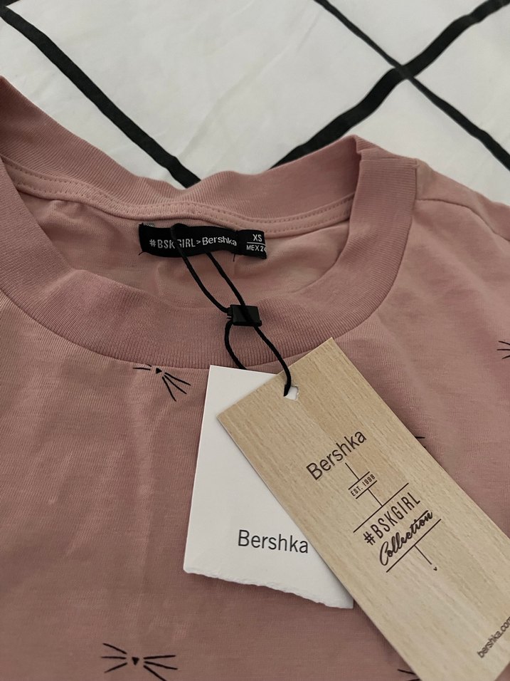 Pembe Baskılı Kadın Kısa Kollu Tişört - Görsel 2