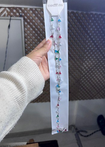 Renkli İşlemeli Kadın Zincir Detaylı Y kolye - Görsel 2