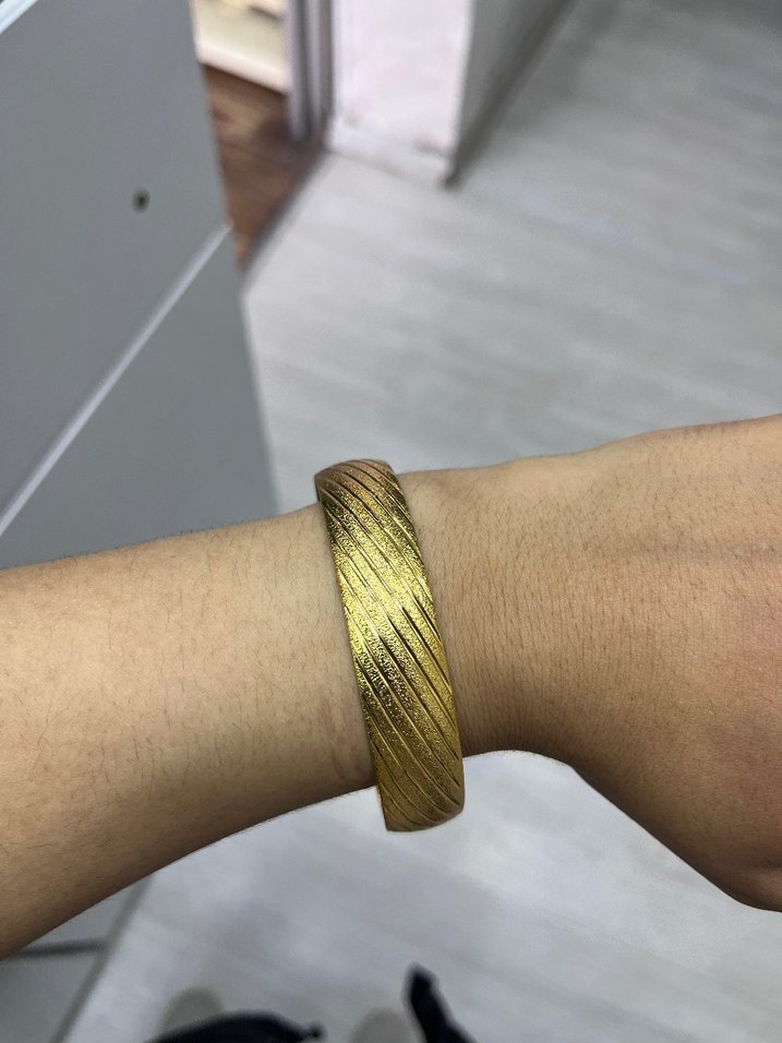 Pilise Detaylı Altın Renkli Kadın Bileklik - Görsel 2