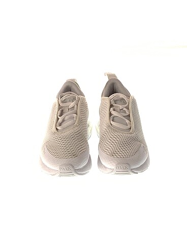 32 Beden Nike Spor Ayakkabı p İndirimli. 3 kere giyildi
