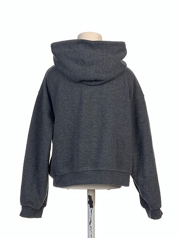 universal Beden Zara Sweatshirt %70 İndirimli.