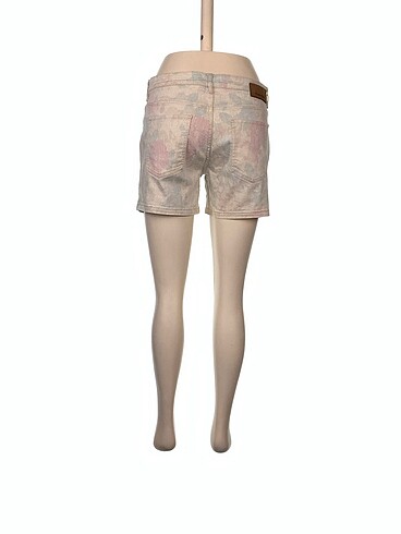 40 Beden Massimo Dutti Mini Şort %70 İndirimli.