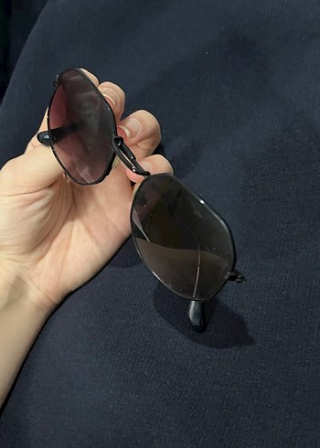 Klasik Siyah Tokalı Gözlük - Görsel 2