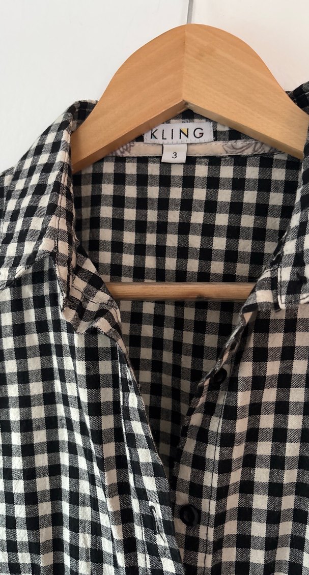 Kolsuz Siyah Beyaz Kareli Kadın Gömlek - Görsel 4