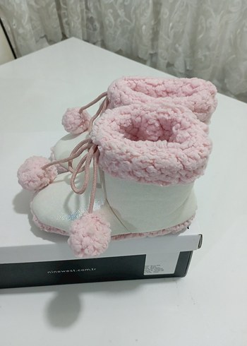 Kızlar için Pembe Örgü Nakışlı Sıcak Terlik - Görsel 2