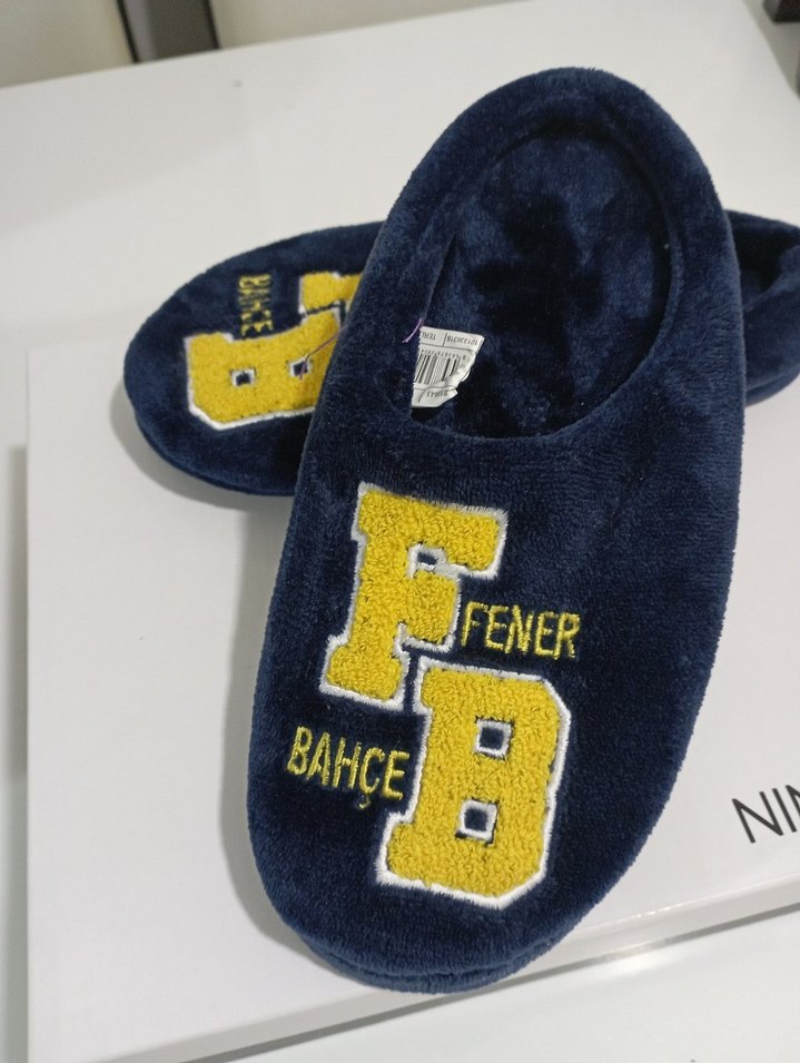 Erkek Çocuk Mavi Nakışlı Sıcak Terlik 36/37 no var - Görsel 2