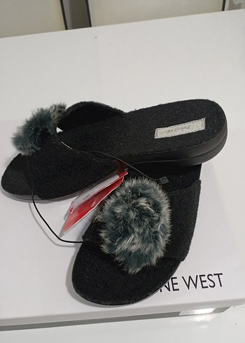 Gri Kürklü Kadın Terlik WES - Görsel 2