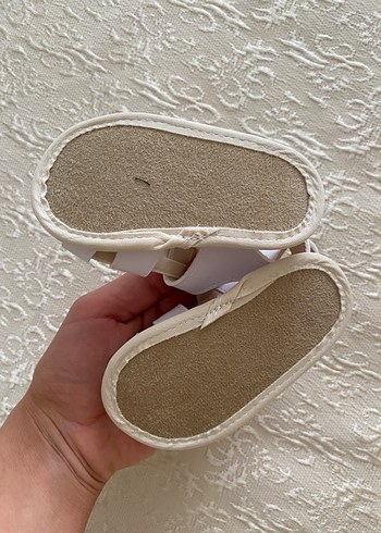 Kız Bebek Beyaz Sandalet - Görsel 3