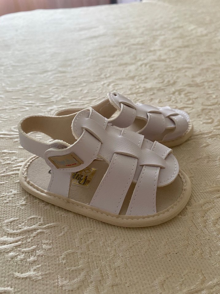 Kız Bebek Beyaz Sandalet - Görsel 2