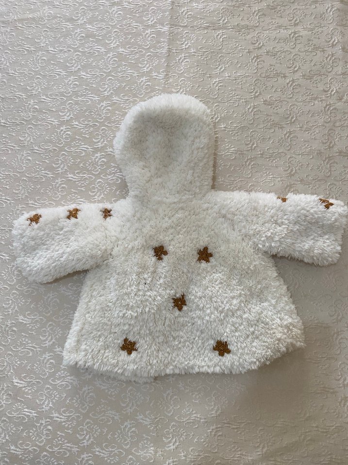 Nakışlı Kapüşonlu Beyaz Triko Bebek Ceket 9-12 ay - Görsel 2