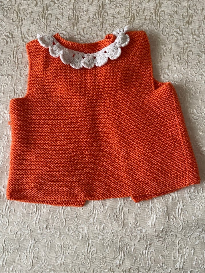 Kızlar için Turuncu Nakışlı Örgü Süveter - Görsel 2