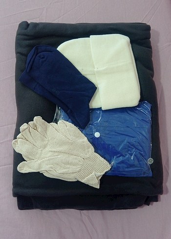 TV battaniyesi, Yağmurluk, Eldiven, Bere Seti - Görsel 4