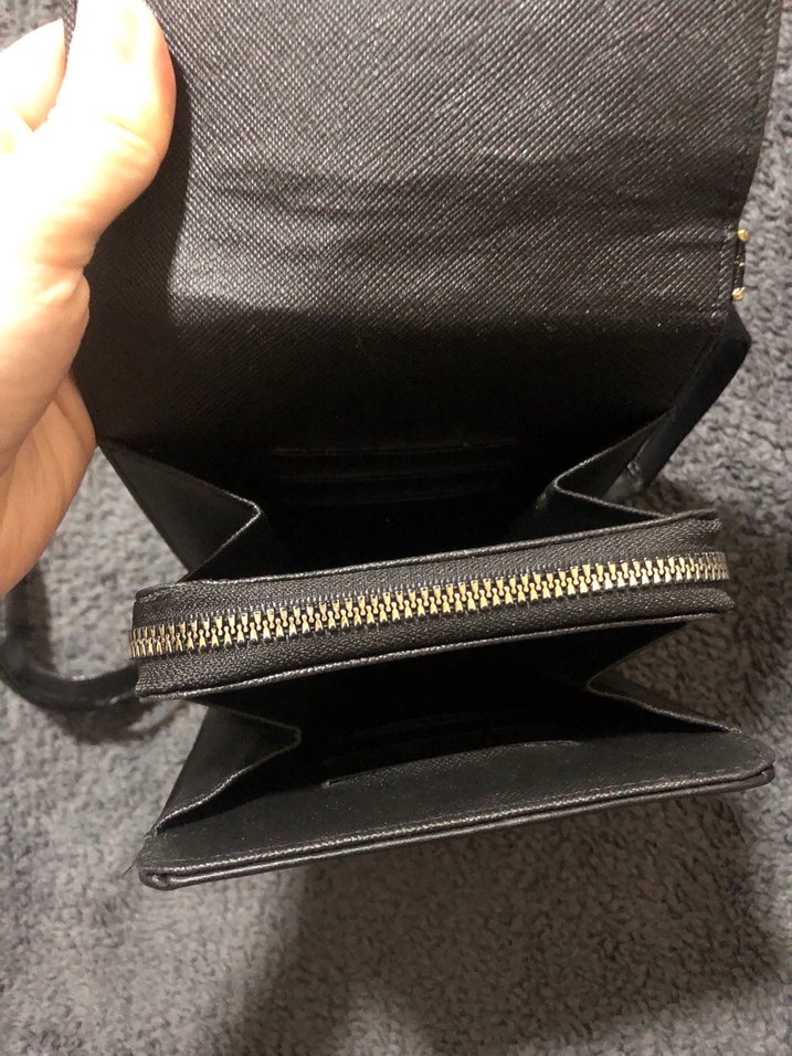 Siyah Deri Kadın Çapraz Askılı Çanta - Görsel 3