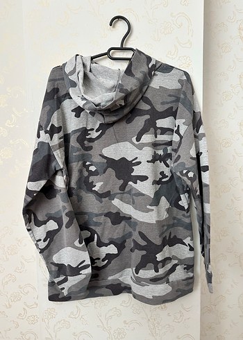 Erkek Çocuk Kamuflaj Desenli Gri Sweatshirt - Görsel 3