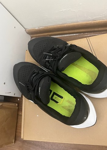 Nike vomero 16 - Görsel 4