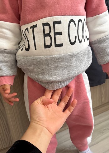 Pembe ve Gri Baskılı Bebek Kız Takımı - Görsel 2