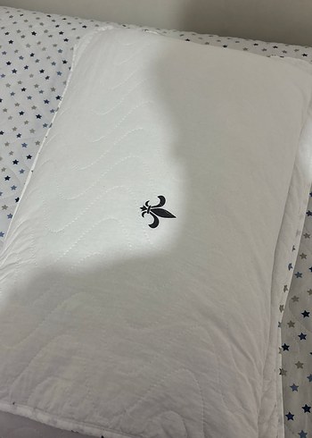 Beyaz yıldızlı  Yatak Örtüsü - Görsel 3