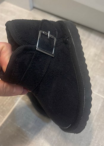 Tokalı Siyah kız  Botu - Görsel 2