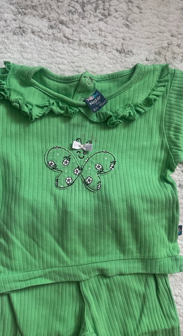 Yeşil Örgü Bebek Kız Takımı Uzun Kollu - Görsel 2