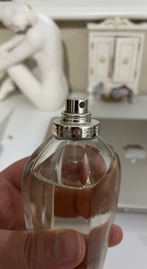 Şeffaf Kadın Parfüm Şişesi - Görsel 3