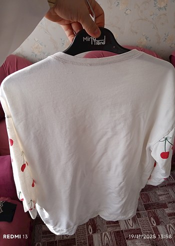 Kiraz desenli beyaz hamile gömleği - Görsel 2