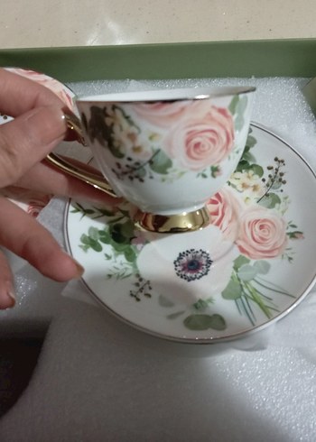 Yeşil Pastel Renkli Porselen Fincan Takımı - Görsel 2