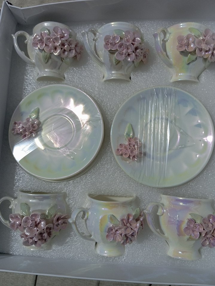 Pastel Beyaz Seramik Çiçekli Fincan Takımı - Görsel 2