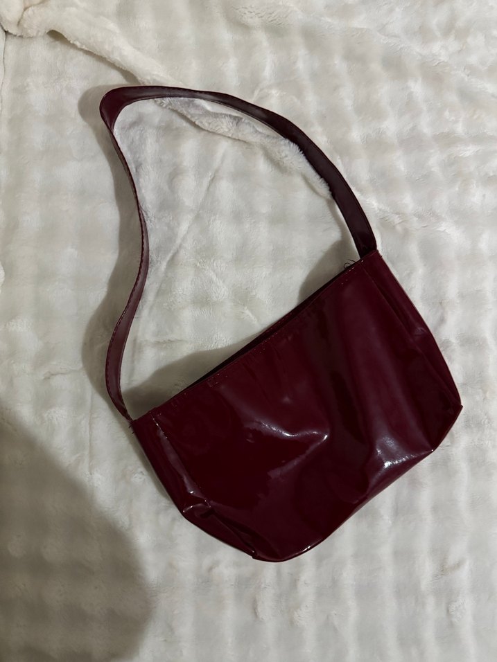 Parlak Bordo Deri Kadın Omuz Çantası - Görsel 2