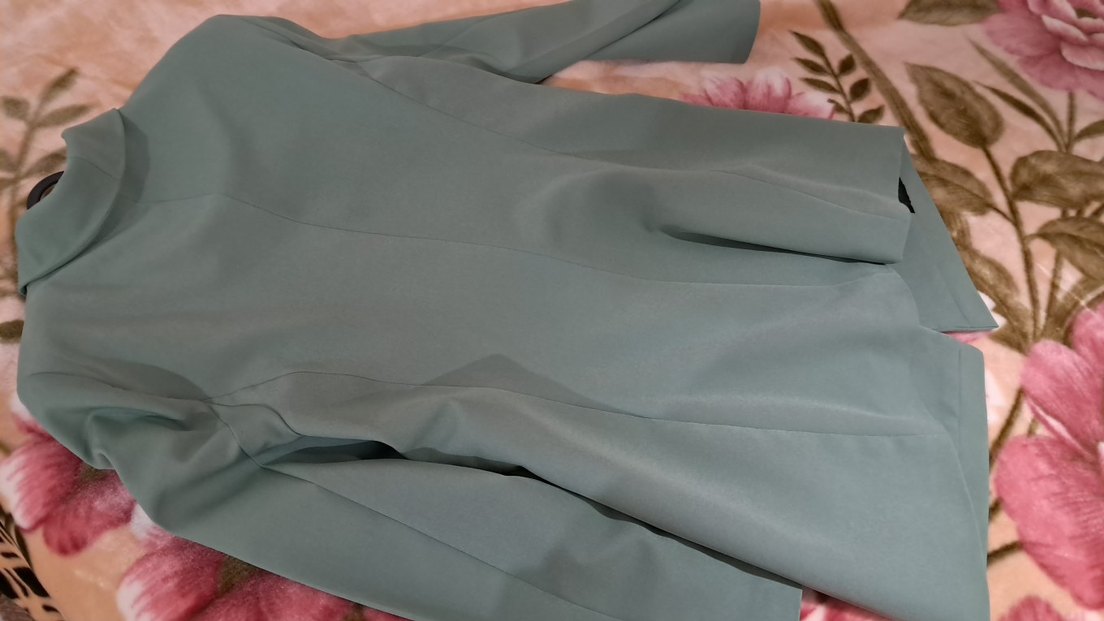 Düğmeli çağla yeşili Midi Kadın Blazer Ceket - Görsel 3