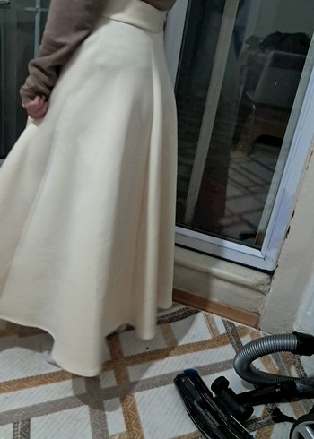 Bej Uzun Salaş Drapeli Kadın Etek - Görsel 3