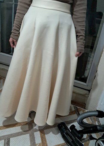 Bej Uzun Salaş Drapeli Kadın Etek - Görsel 4