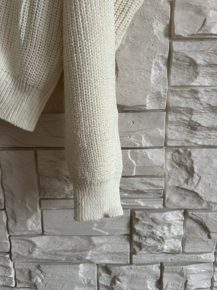 Düğmeli Beyaz Örgü Kadın Hırka - Görsel 2