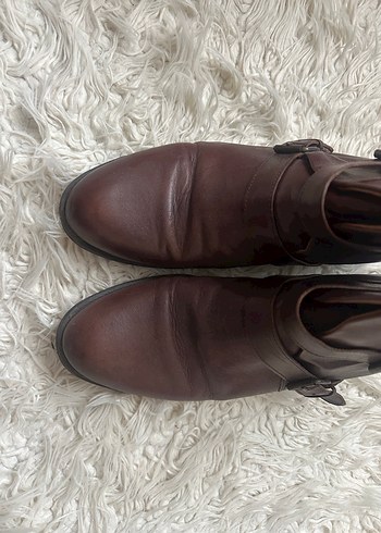 Kahverengi Deri Kadın Dolgu Topuklu Bot - Görsel 5