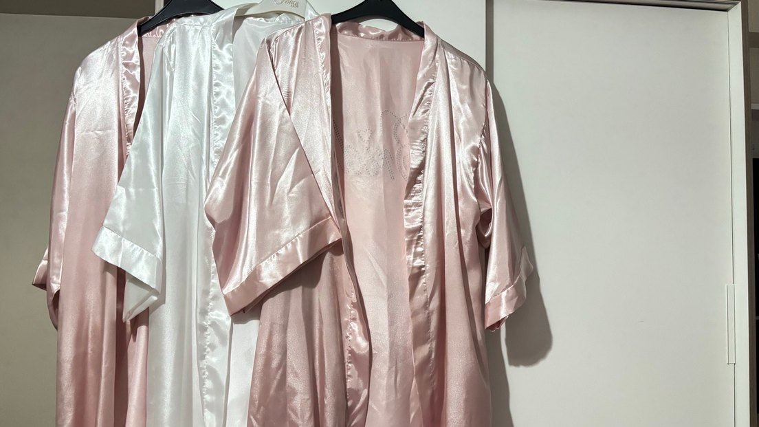 Beyaz Midi Uzun Kollu Desenli Kadın Sabahlık - Görsel 4