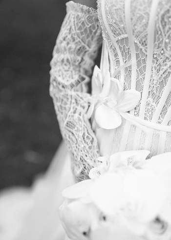 Uzun Kollu Straplez Beyaz Bohem Gelinlik - Görsel 4