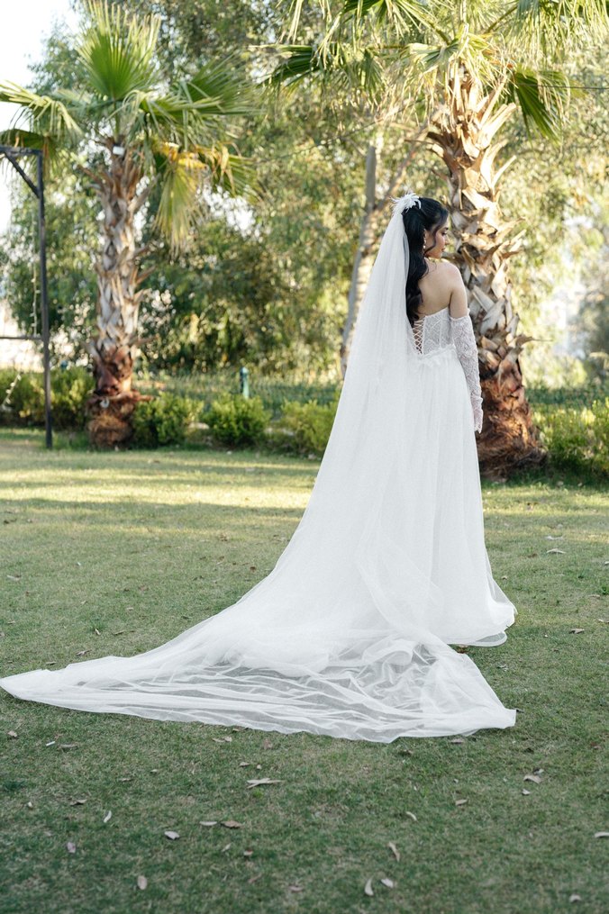 Uzun Kollu Straplez Beyaz Bohem Gelinlik - Görsel 3