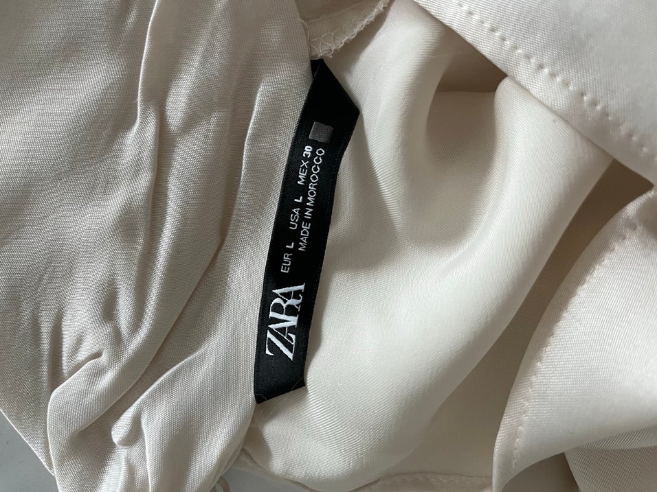 Zara Beyaz Saten Yüksek Yakalı Kadın Bluz - Görsel 4