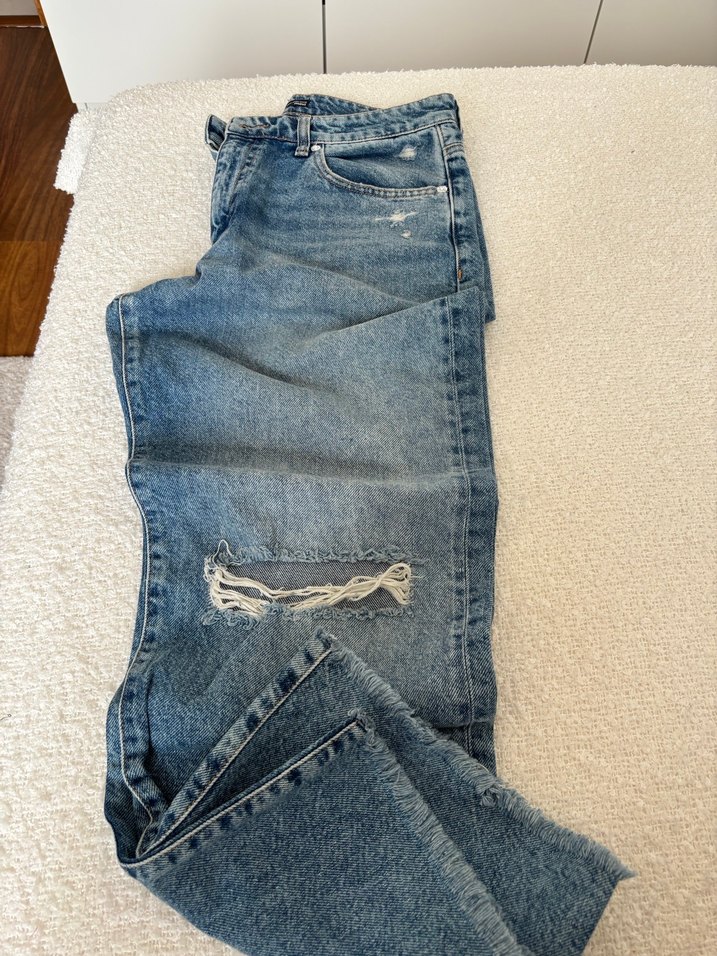 Mavi Markalı Jean - Görsel 2