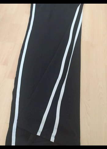 Siyah Kısa Kollu Spor Kesim Uzun Elbise - Görsel 4