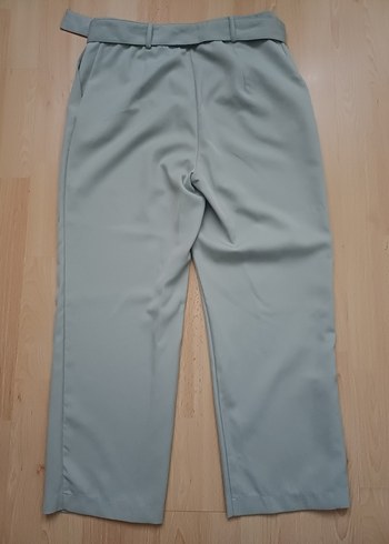 Su Yeşili Kemerli Midi Kumaş Pantolon - Görsel 3