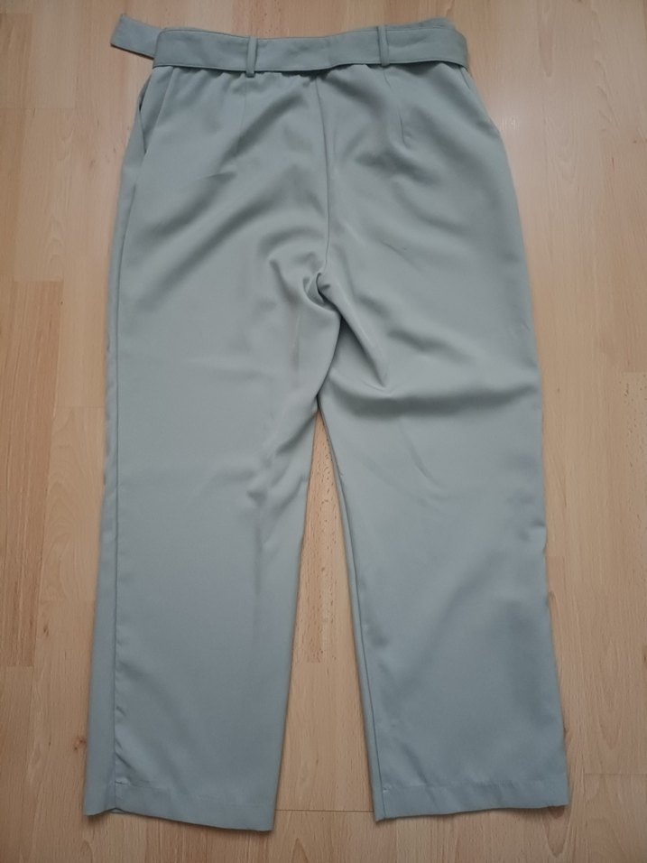 Su Yeşili Kemerli Midi Kumaş Pantolon - Görsel 3