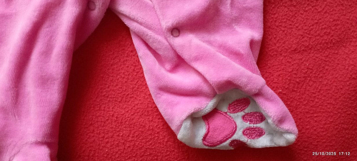 Düğmeli Gri-Pembe Nakışlı Köpek Kıyafeti - Görsel 4