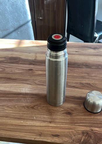 Parlak Bej Çocuk Termosu - Görsel 2